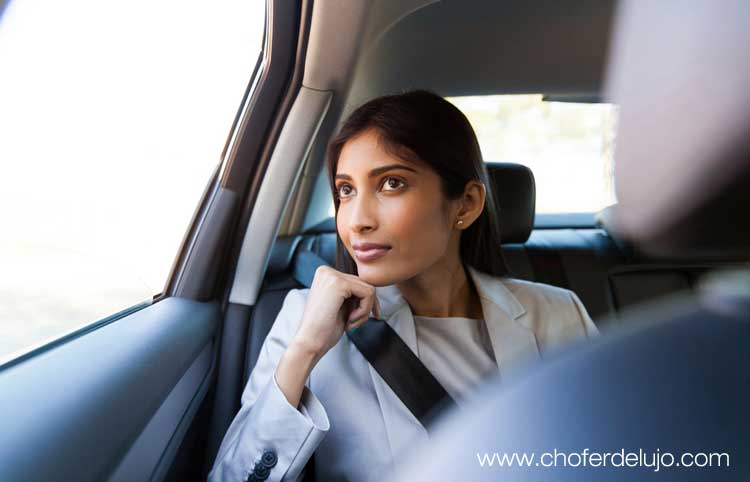 private-chauffeur-spain-women-indian
