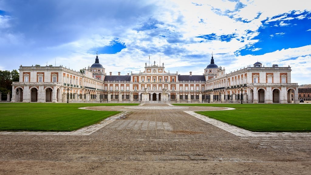 Alquiler de coches con conductor Madrid Aranjuez