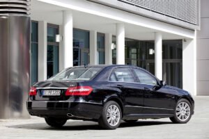 Mercedes Benz clase E trasero