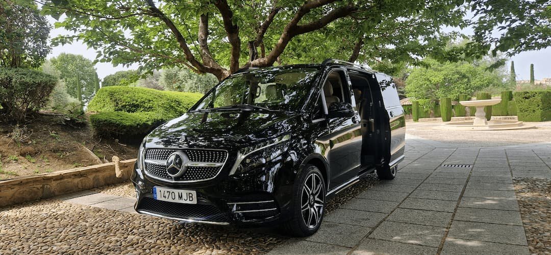 Mercedes-Benz Clase V Gran Lujo con chófer en Madrid